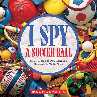 I SPY a Soccer Ball | Marzollo, Dan (Auteur) | Marzollo, Dave (Auteur)