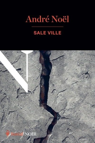 Sale ville | Noël, André